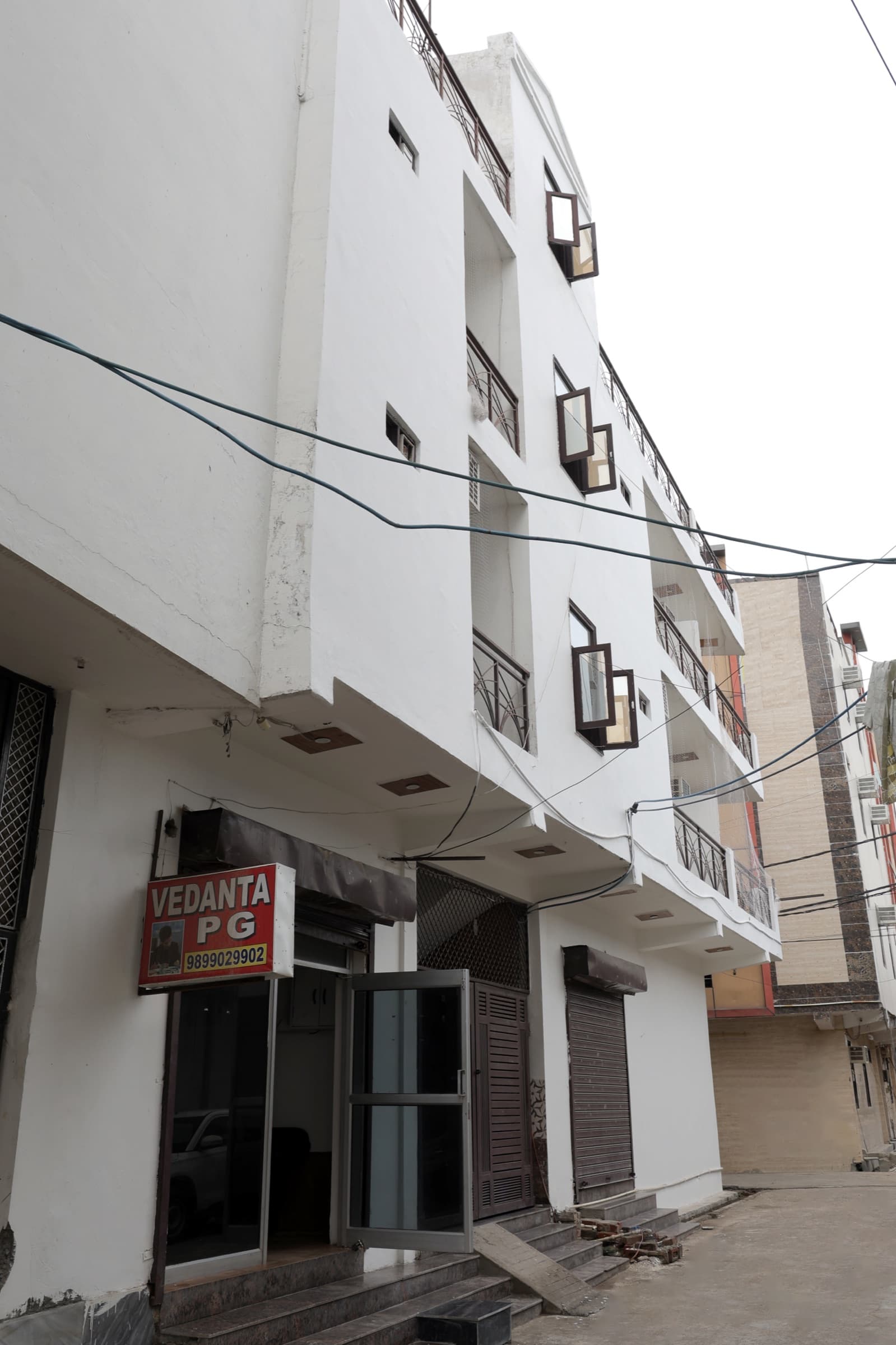 Entrance to Vedanta PG
